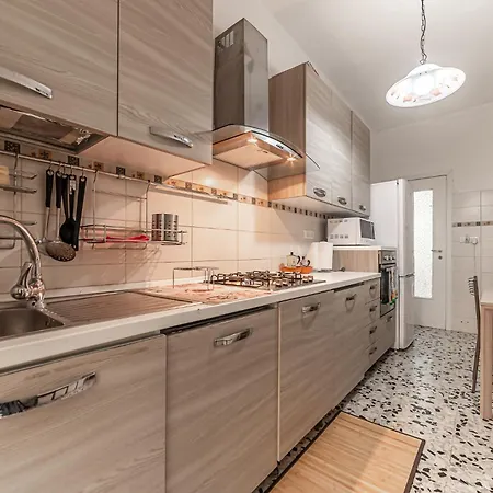 Apartment Vacanze Romane - Metro Teano & Wi-fi *