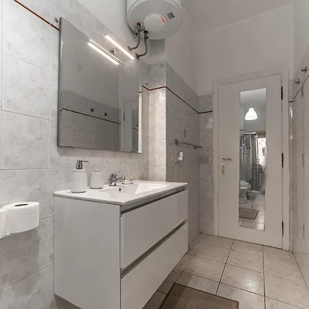 Vacanze Romane - Metro Teano & Wi-fi Apartamento Roma