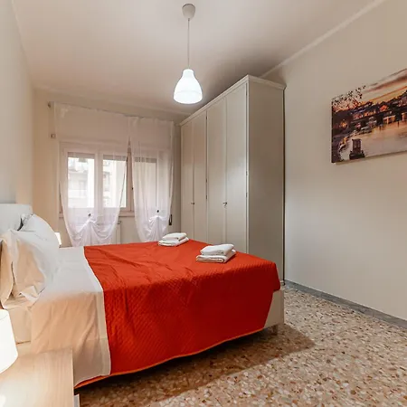 Vacanze Romane - Metro Teano & Wi-fi * Rom